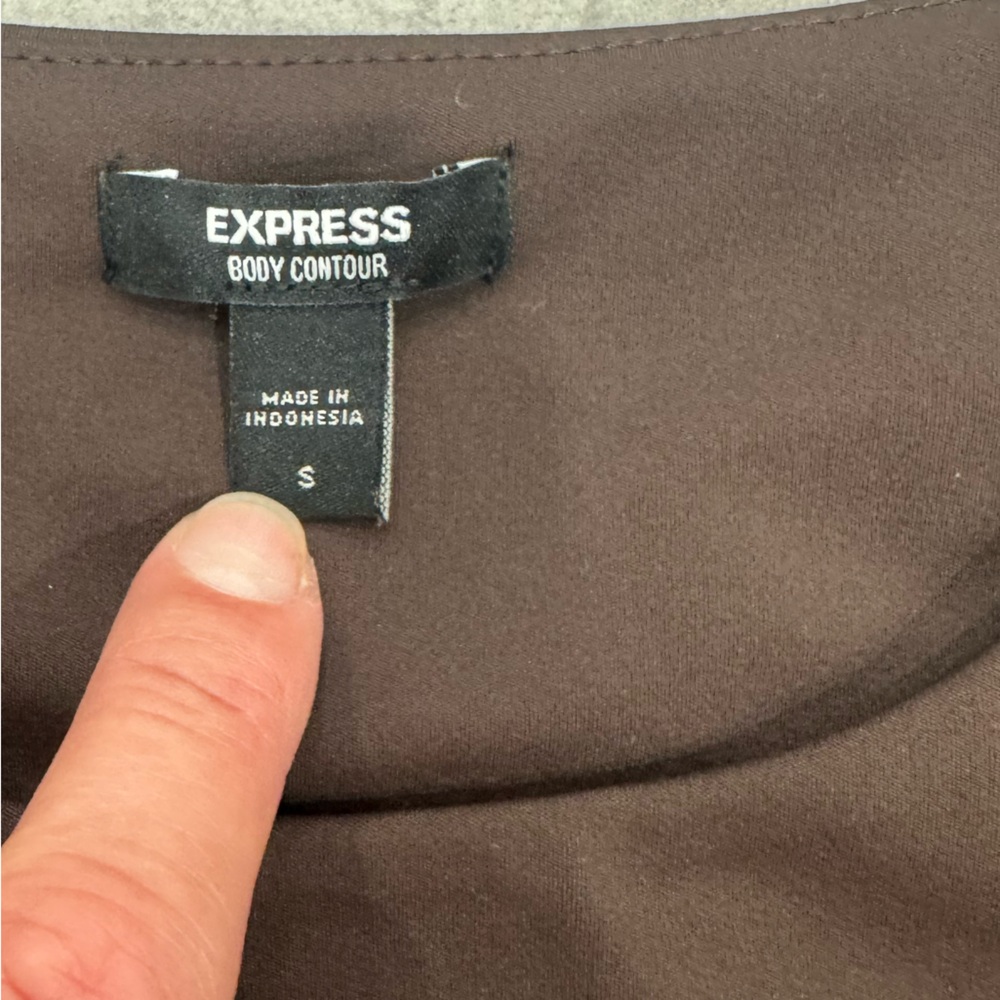 Express Women's Body Contour Long Sleeve Brown Bodysuit - Picture 2 of 3